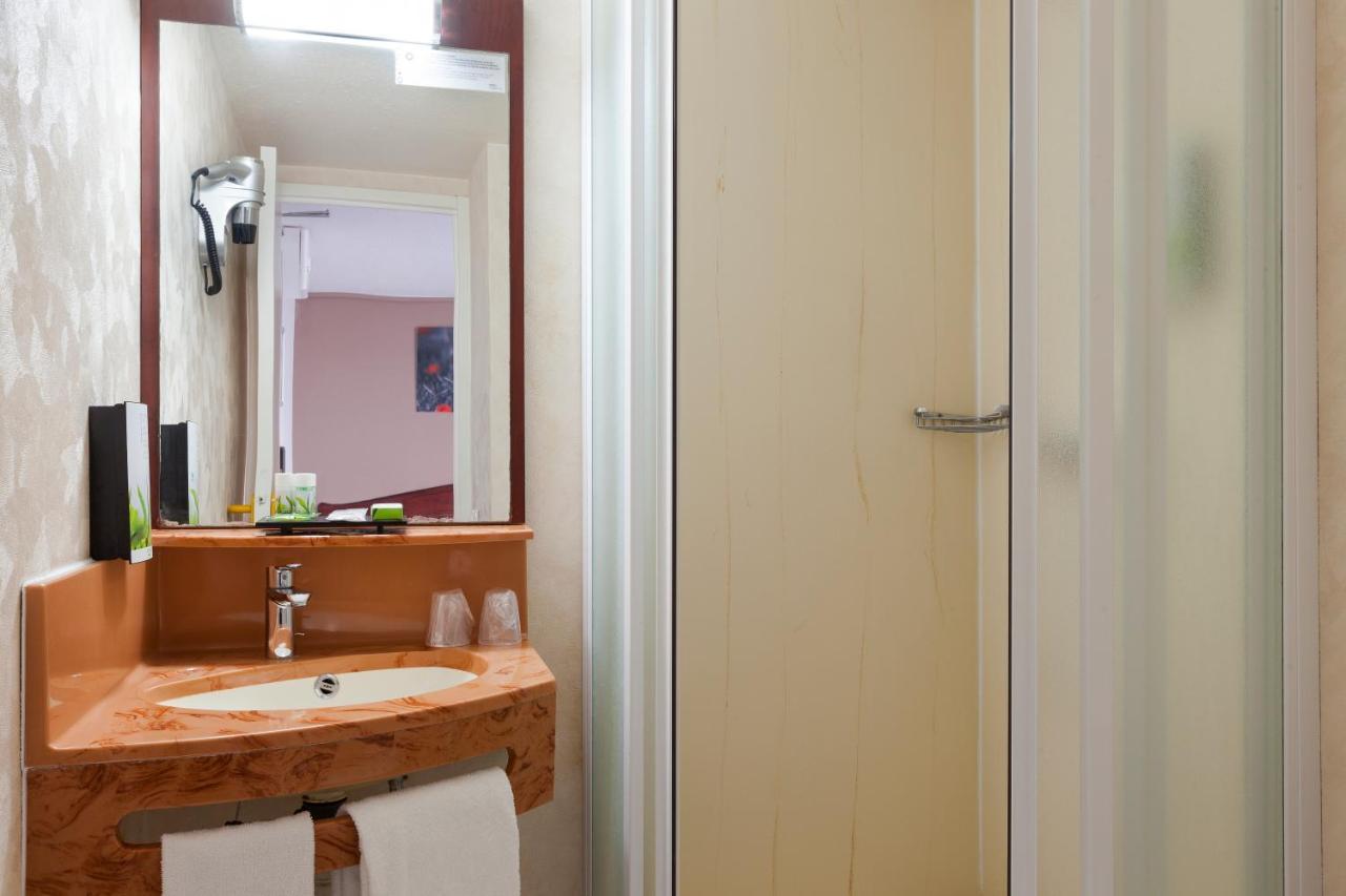 Brit Hotel Arras Dış mekan fotoğraf